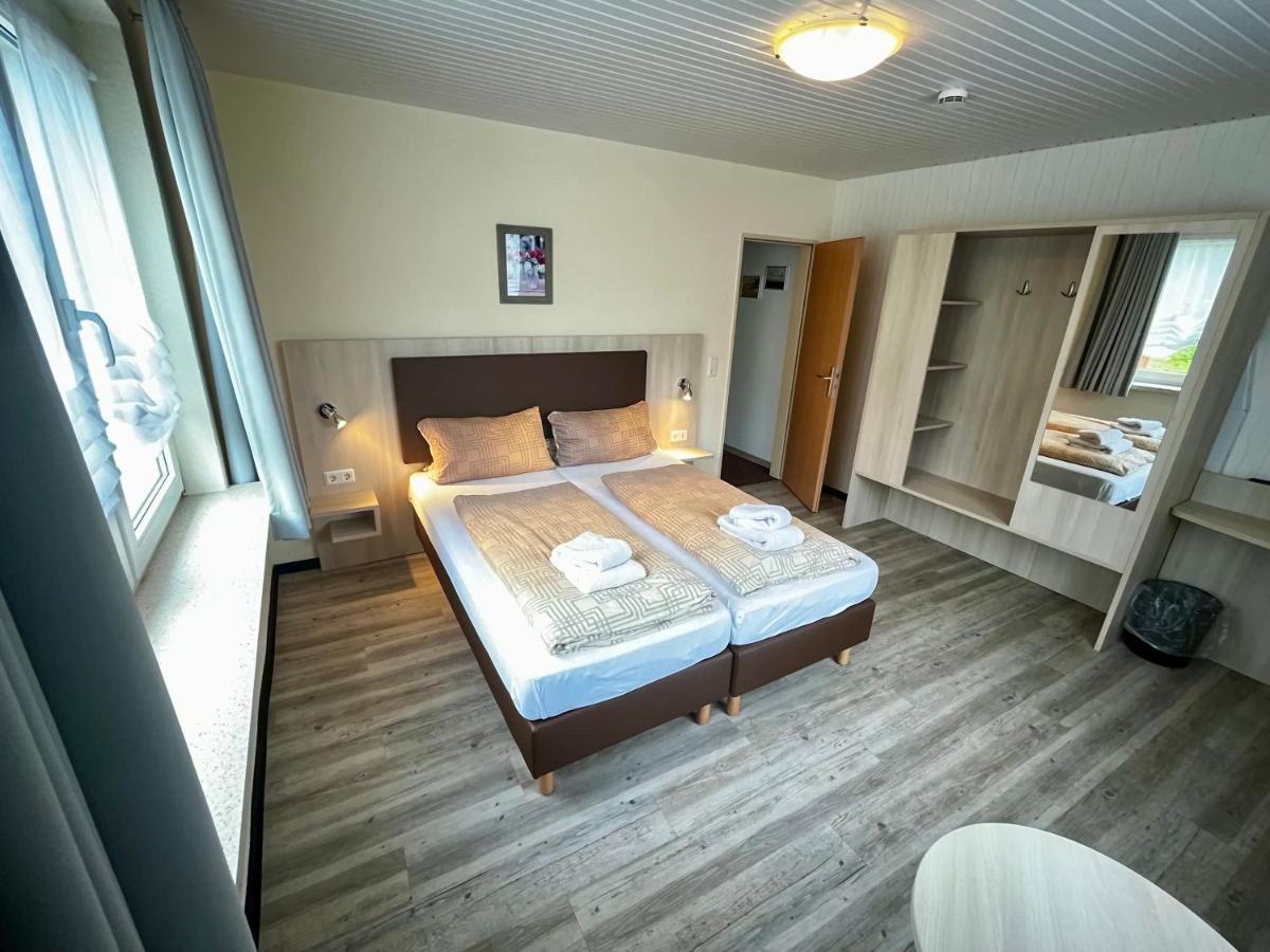 Gaestehaus 2 Norden Bagian luar foto